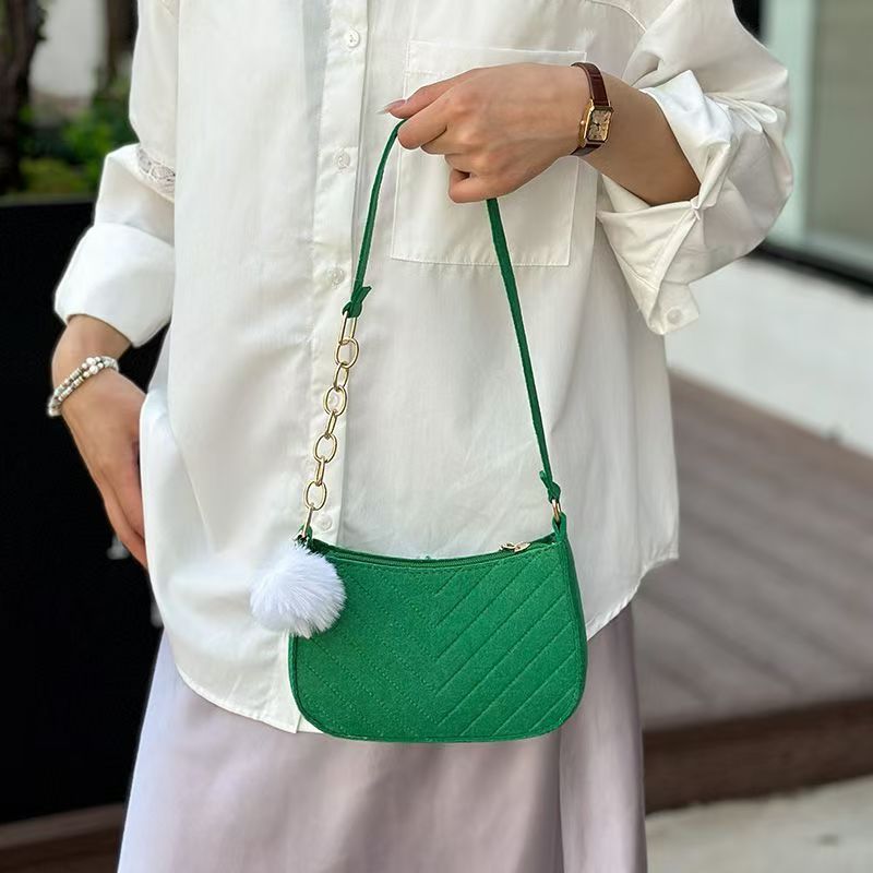 GREEN