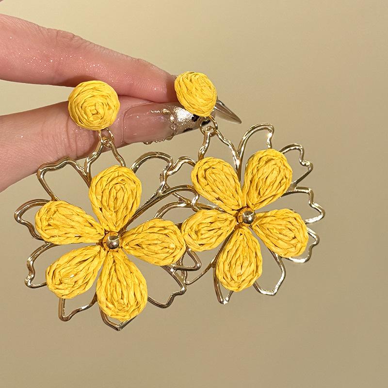 02.LARGE FLOWER YELLOW