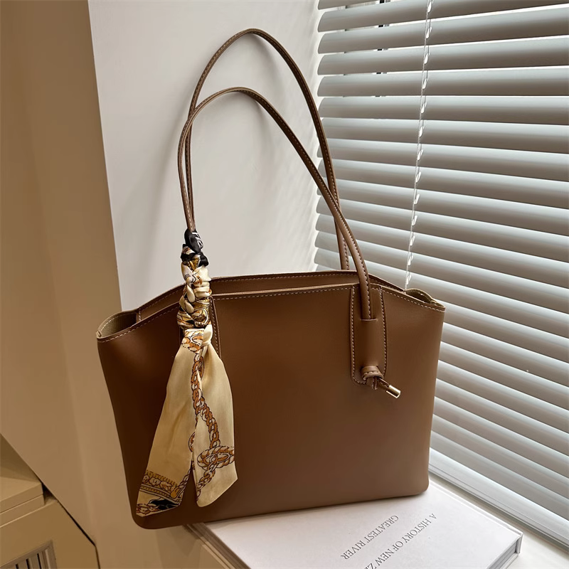 LIGHT BROWN