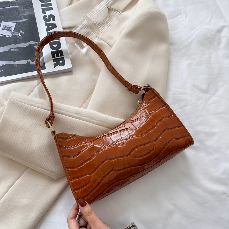 LIGHT BROWN